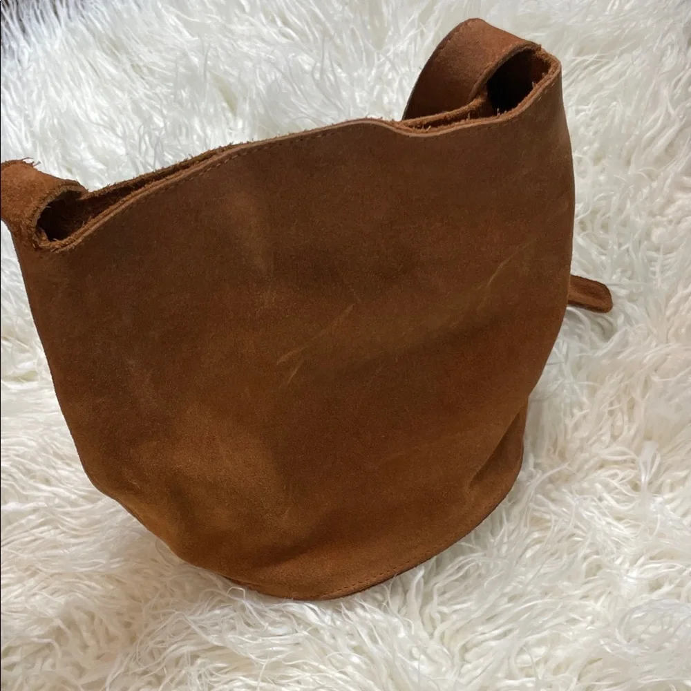 Urban Outfitters Tan Suede Hobo Bag - Picture 5 of 7
